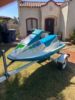 Jet ski sea doo