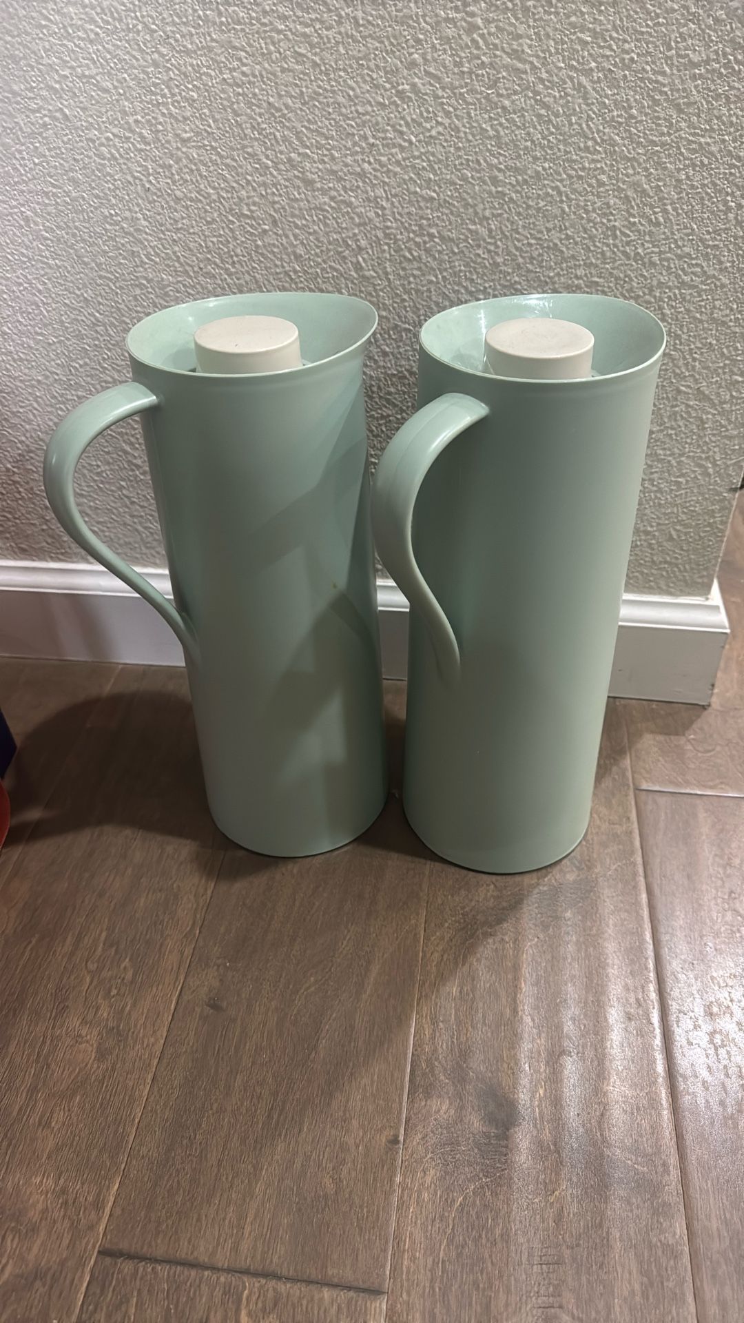 2 Ikea Thermo Flasks
