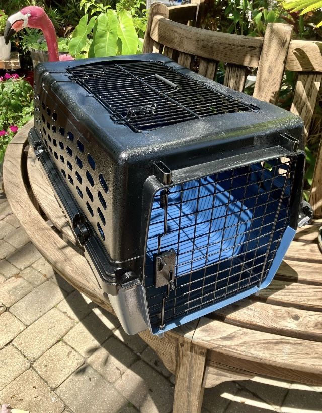 Pet Carrier with 2 Doors: 23.75”L x 15”W x 15”H
