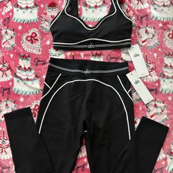 Alo Black Heartthrob Set $85 **READ DESCRIPTION**