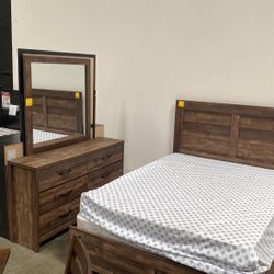 Bedroom Set