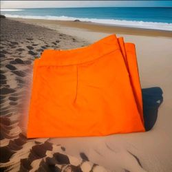 Woman’s Tennessee UT Vols Skirt- Size: 4
