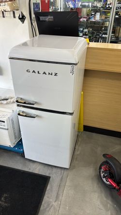 Galanz Retro Mini Fridge