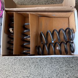 Tesla model y Long Range Stock Springs 