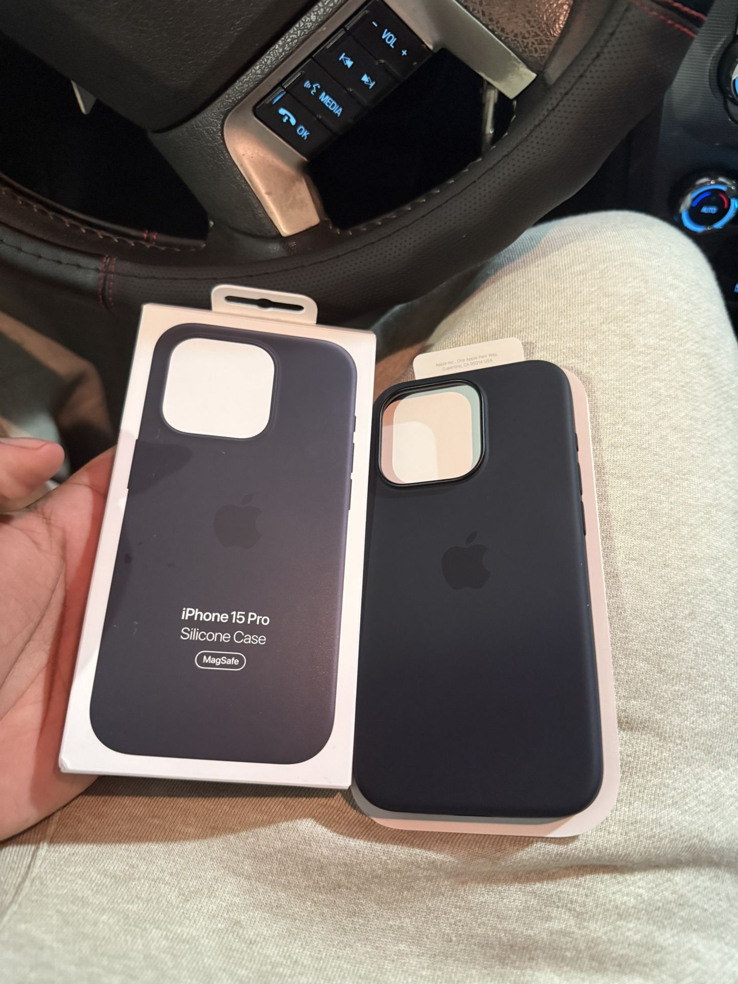 iPhone 15 Pro Case Black 