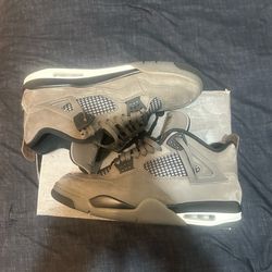 Jordan 4