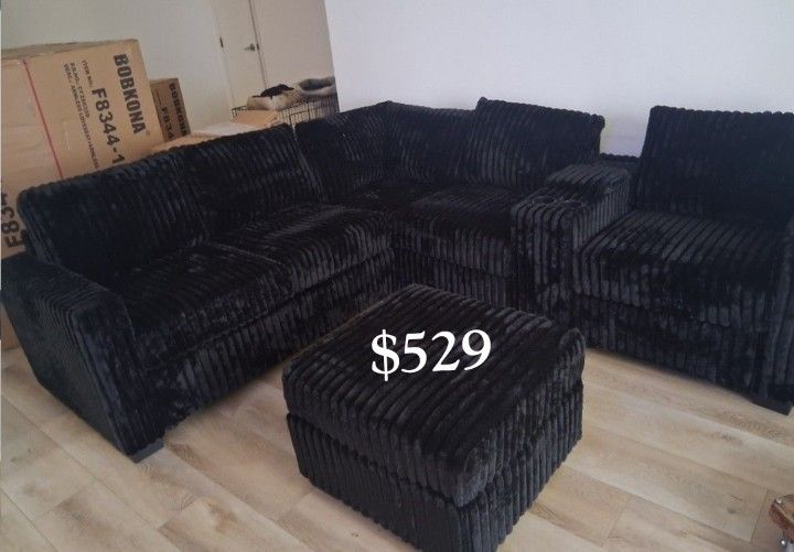 Stylish Black Sectional Sofa With Ottoman New