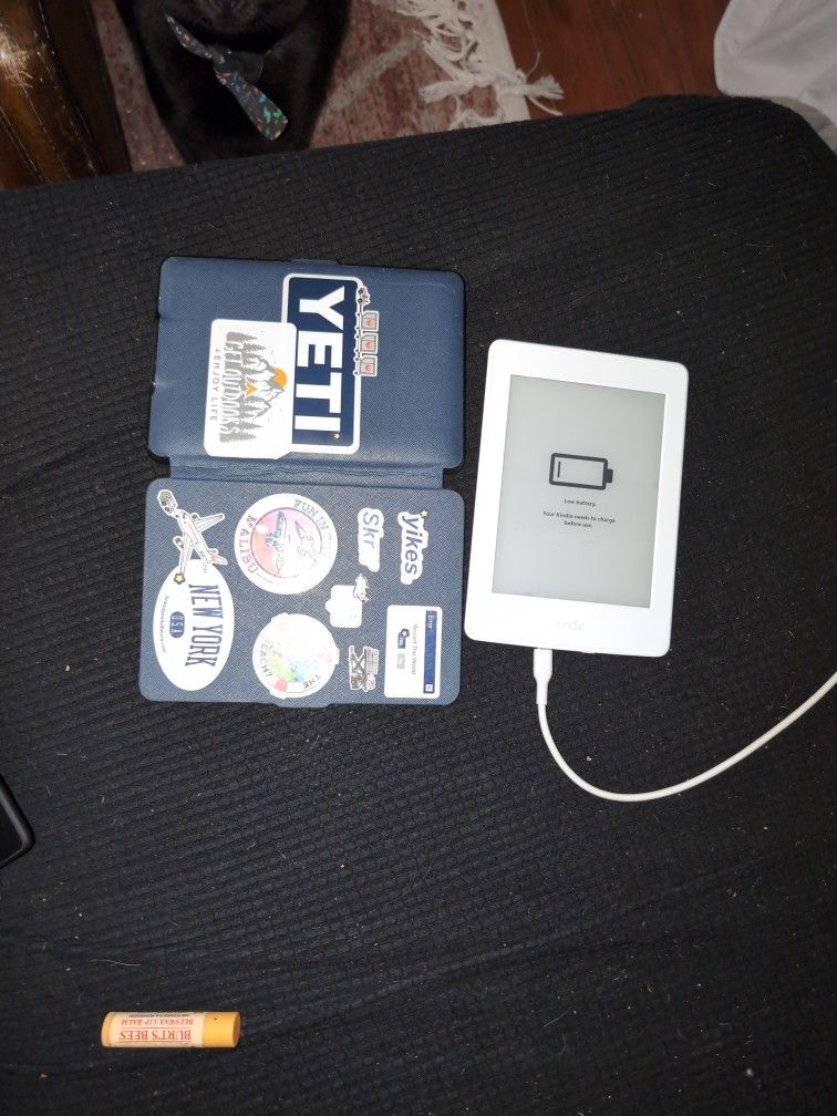 Kindle 7th Gen Paperwhite With Case