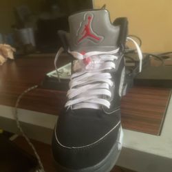 Jordan 5 Black Metallics 