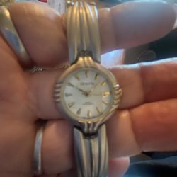 Geneva Quartez Watch