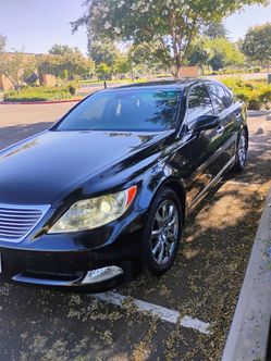 LS 460 Lexus