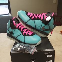 $210 local pick up Size 9 only. 2021 Nike LeBron 8 South Beach Size 9 With Original Box. Worn Twice Very Gently No Trades EBay Price Is Firm 