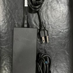 HP 120 W Power Adapter