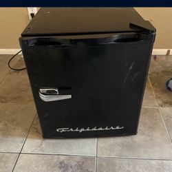Mini Black Fridge