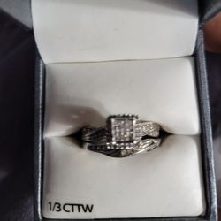 1/3 CTTW Diamond Ring Set New never worn 