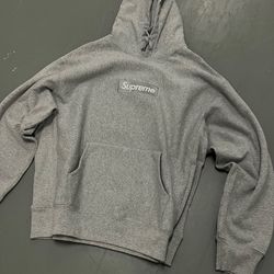 Supreme hoodie