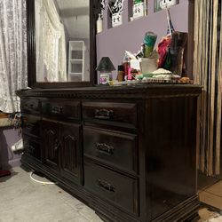 Dresser With Mirror For Sale