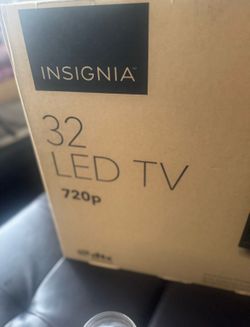 Insignia 32” LED TV