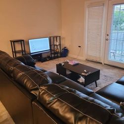 2 Piece Sectional