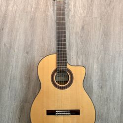 Guitarra Acústica Córdoba GK Studio