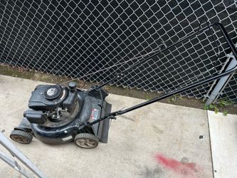 Push lawnmower