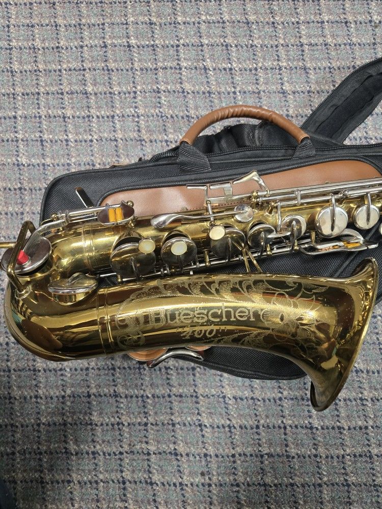 Buescher 400 alto Saxophone~great Sound