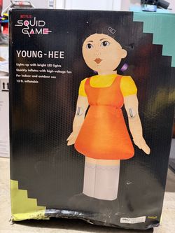 12 Ft Light-Up Young Hee Inflatable - Squid Game