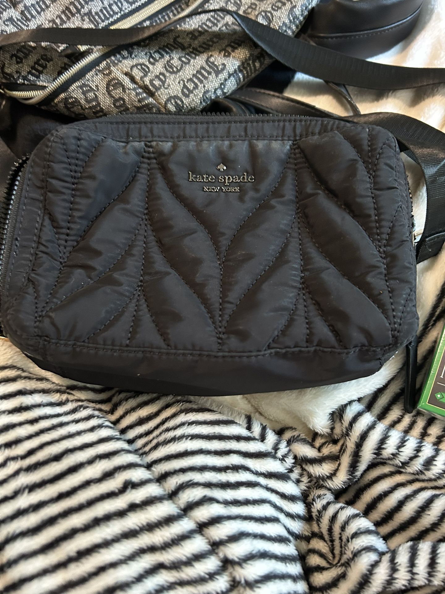 Small Kate Spade Cross Body