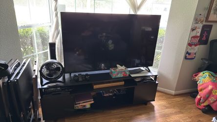 Tv stand up