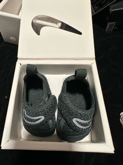 Nike swoosh