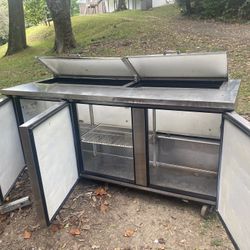 6 Foot 3 Doors Sandwich  Prep Cooler 