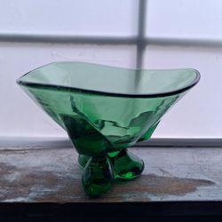 Vintage green glass bowl