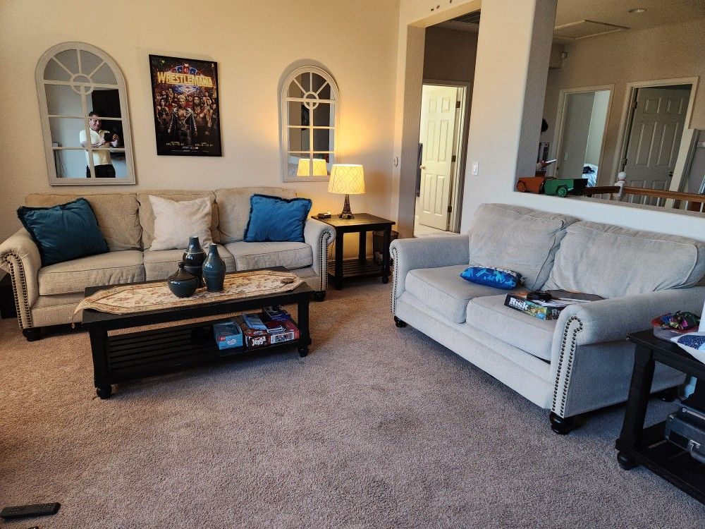7-Piece Living Room Furniture Set – Only $250!