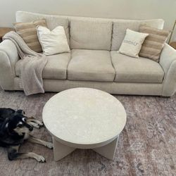 Boucle Couch 