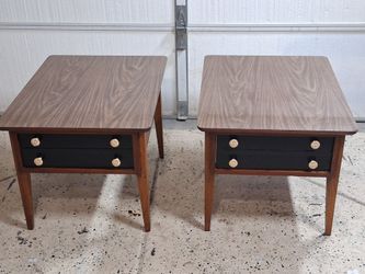 Pair of refinished Lane end tables