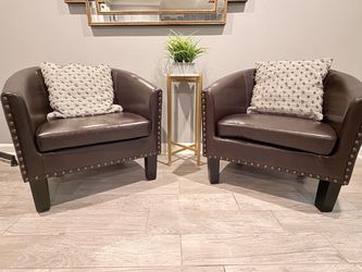 PU Leather Barrel Nailhead chairs