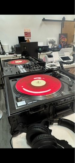 technics 1210s $600 / cases $100 for pair