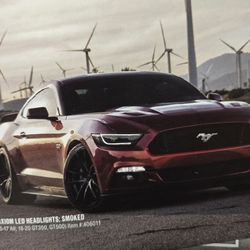 BRAND NEW RAXIOM HEADLIGHTS for MUSTANG