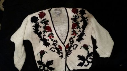 Cardigan sweater