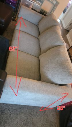 Light gray sofa/couch