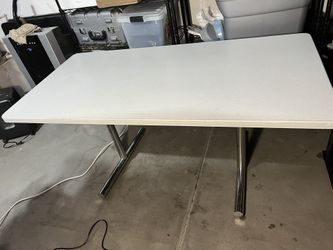 Durable Kitchen Table 5x2.5ft,