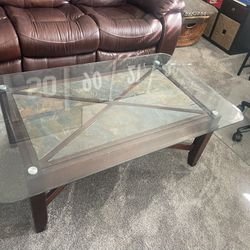 Coffee Table And Side Table. Great Condition 
