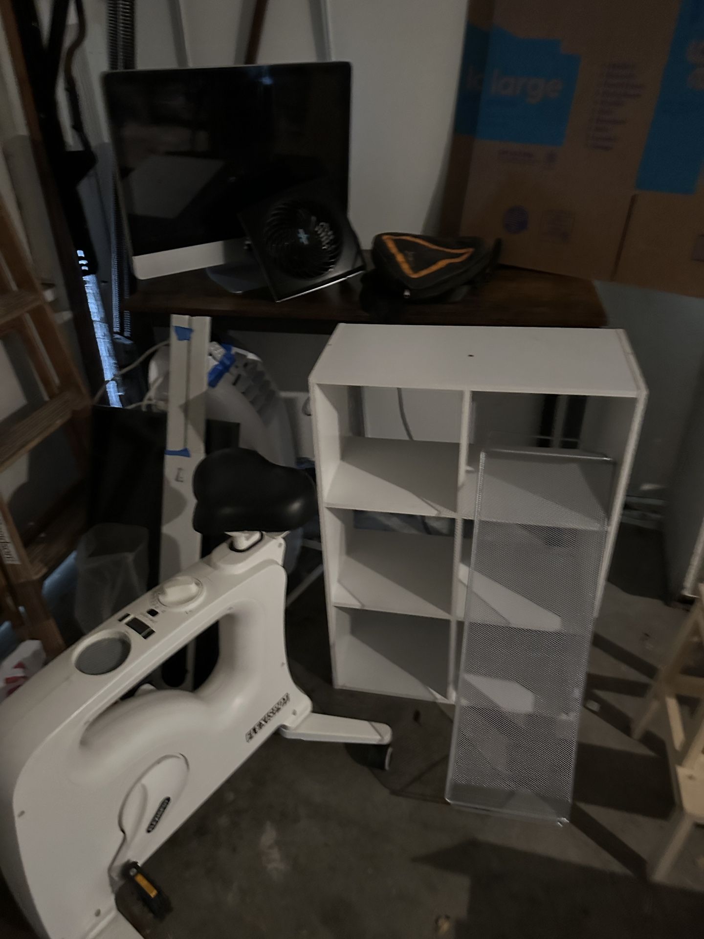 Bundle Items Ac Unit: Exercise Bike, Storage