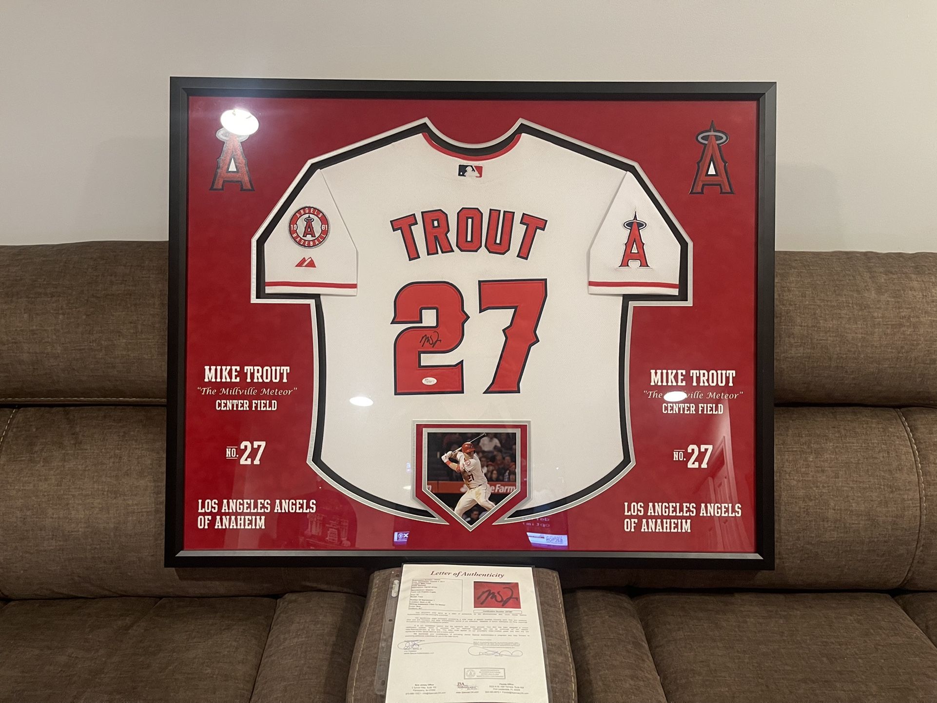 Mike Trout Signed Jersey Framed Jsa 