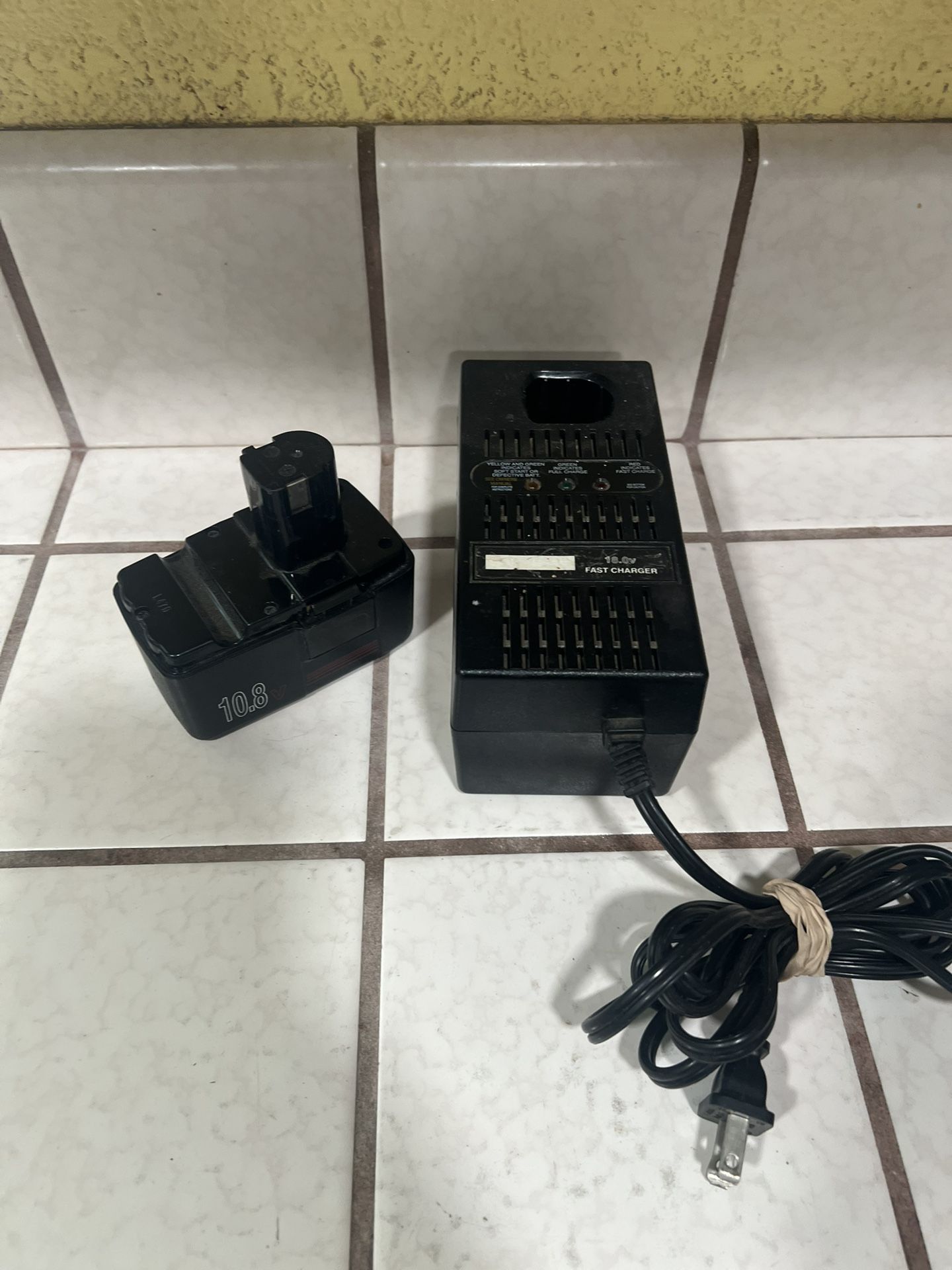 Craftsman Charger With Battery 