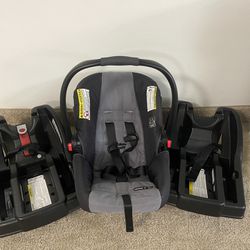 Graco Baby Car Seat With 2 Base