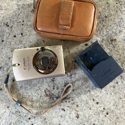 Canon Power Shot SD550 Elph 7.1 megapixel 