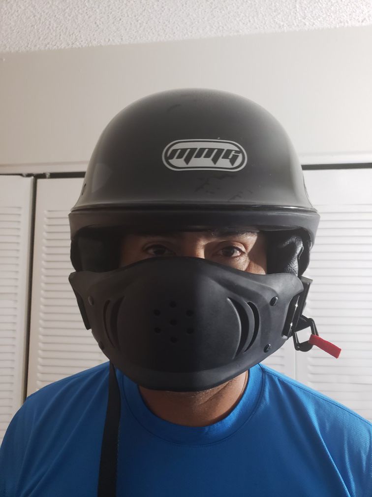 Motorcycle helmet MMG
