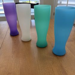 Frosted plastic glasses set of 4