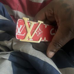 Louis Vuitton X Supreme